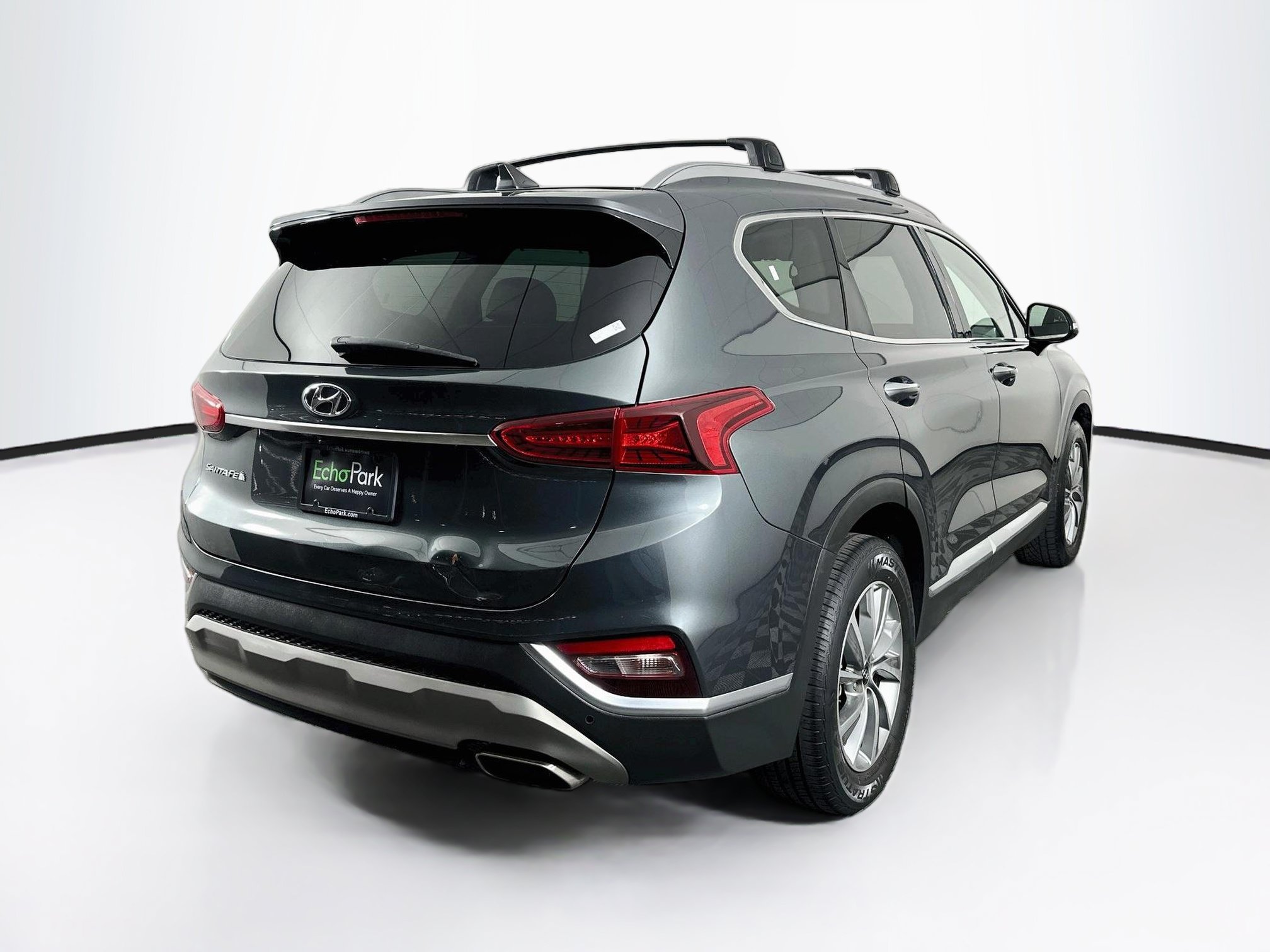 Used 2020 Hyundai Santa Fe SEL w/ Convenience + Premium Package FWD image 9