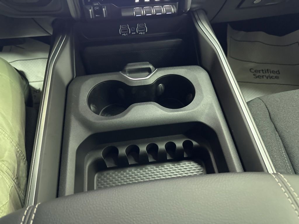 New 2026 RAM 2500 Big Horn AWD/4WD image 40