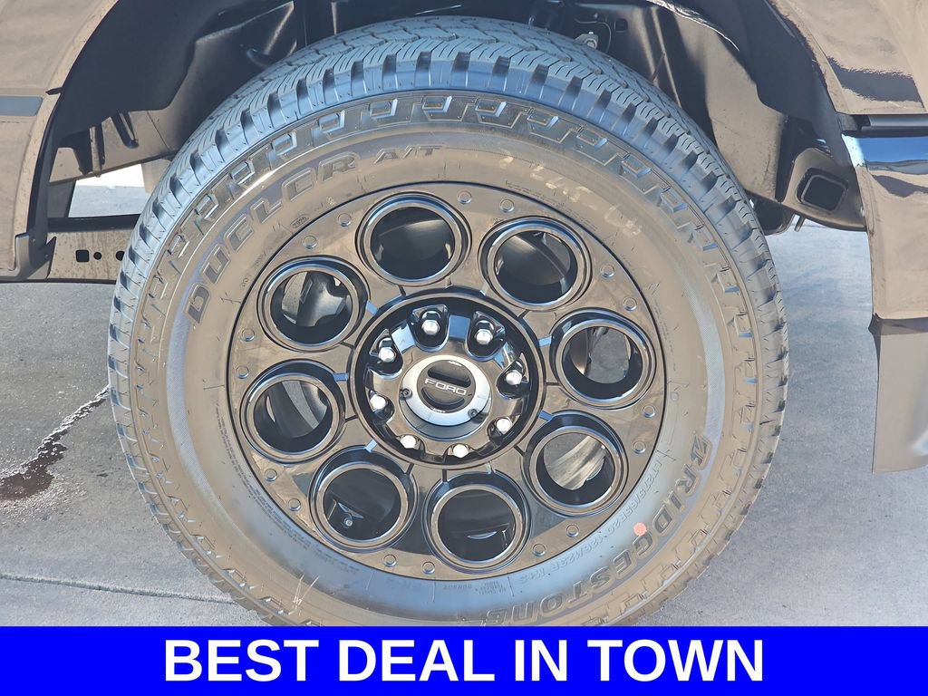 New 2026 Ford F250 Lariat w/ Black Appearance Package AWD/4WD image 39