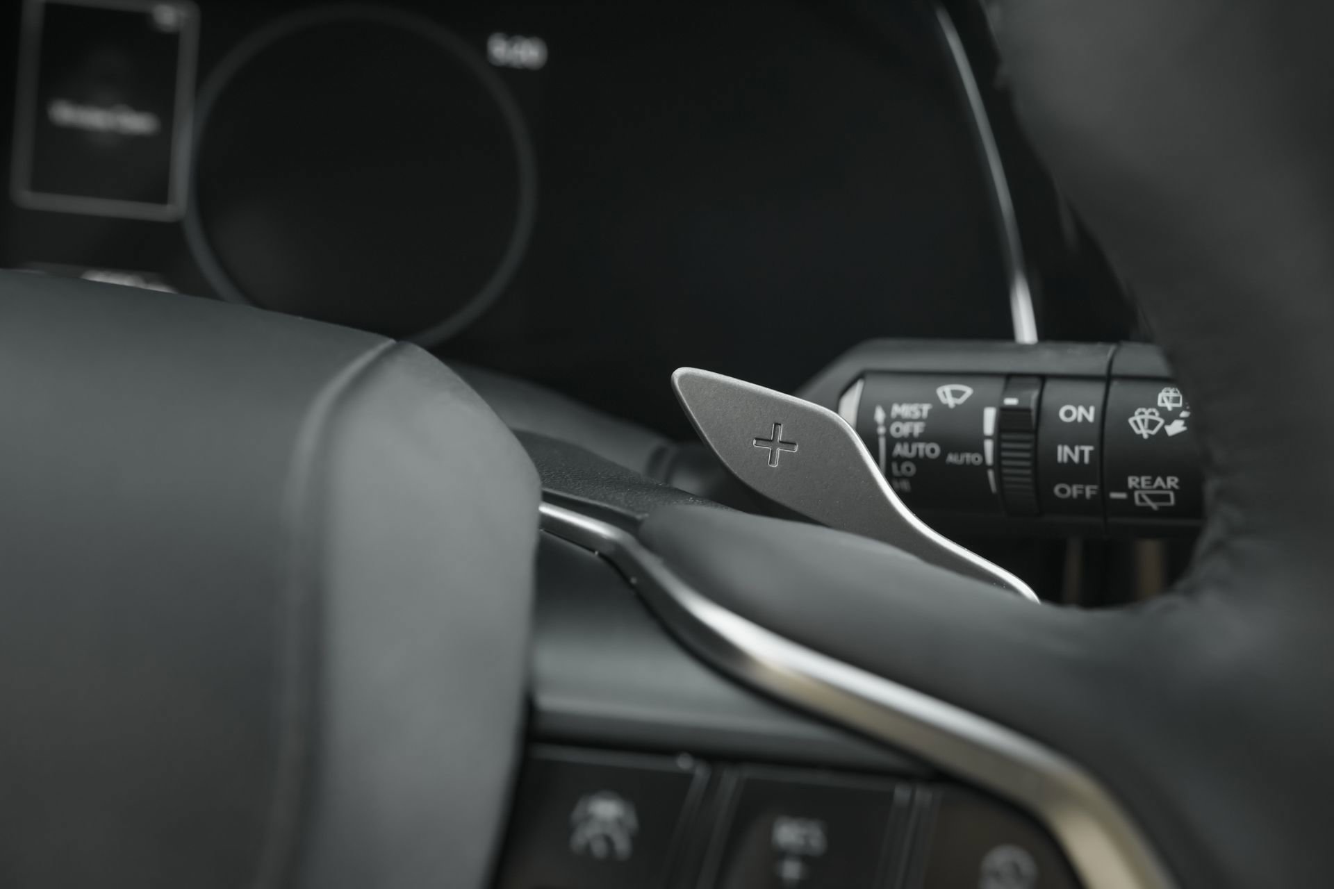 Used 2024 Lexus RX 350 FWD w/ Technology Package image 20