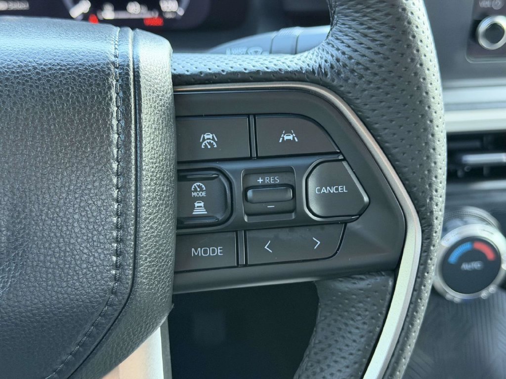 Certified 2026 Toyota Tacoma TRD Off-Road AWD/4WD image 11