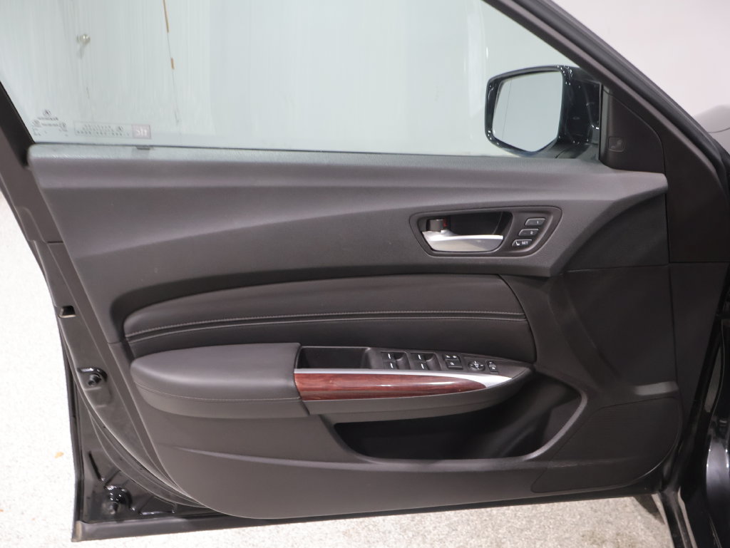 Used 2016 Acura TLX w/ Technology Package AWD/4WD image 13