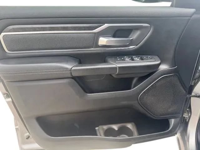 Used 2019 RAM 1500 Big Horn AWD/4WD image 11