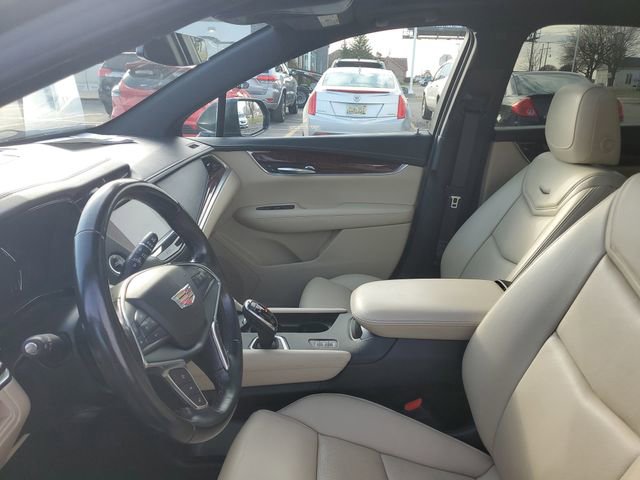 Certified 2019 Cadillac XT5 Luxury w/ Trailering Package image 18