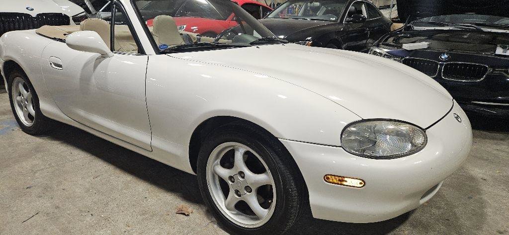 Used 1999 MAZDA MX-5 Miata