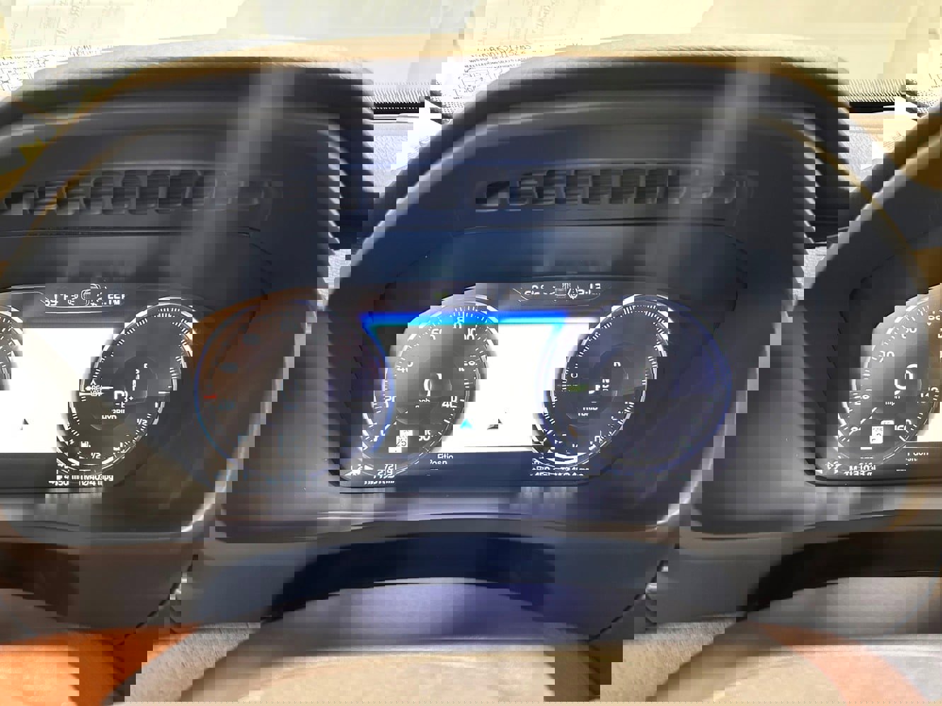 Used 2021 Volvo XC90 T8 Inscription Expression w/ Climate Package image 17