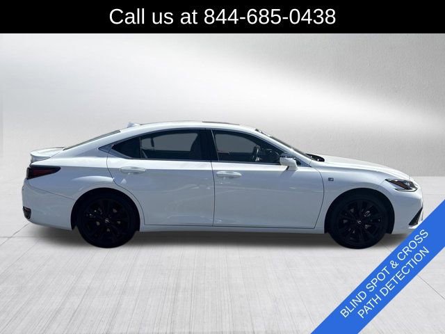 Used 2024 Lexus ES 300h F Sport w/ Accessory Package (Z2) image 4