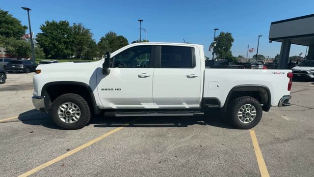 Used 2025 Chevrolet Silverado 2500 LT w/ Safety Package AWD/4WD image 5