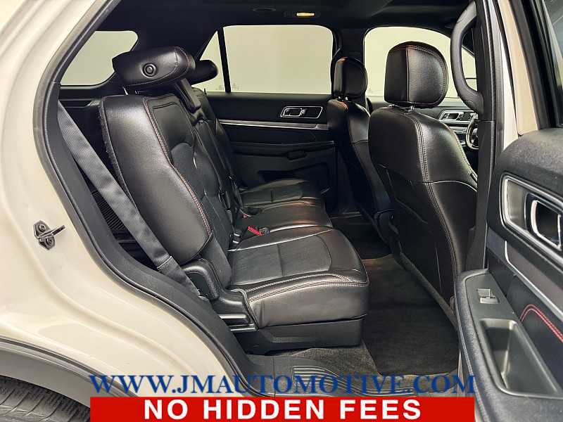 Used 2017 Ford Explorer Sport w/ Equipment Group 401A AWD/4WD image 19