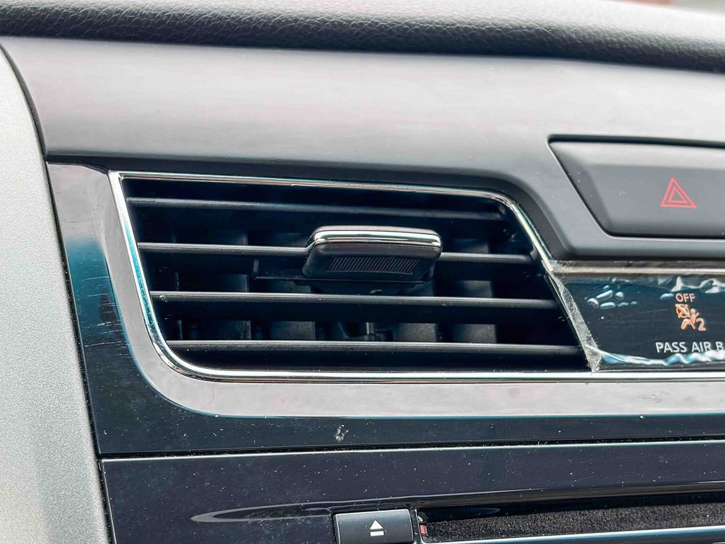 Used 2015 Nissan Altima 2.5 SV w/ Convenience Package image 22