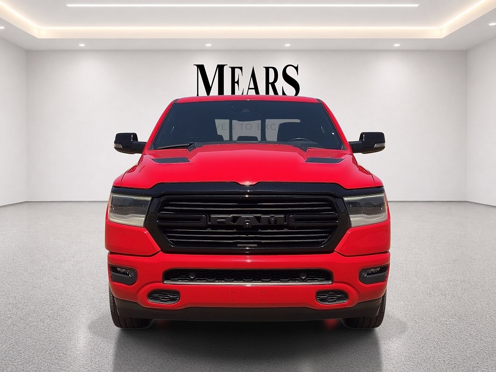 Used 2023 RAM 1500 Laramie AWD/4WD image 8
