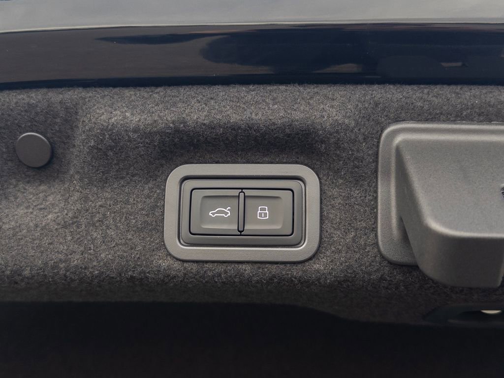 New 2026 Audi A6 Premium Plus AWD/4WD image 31