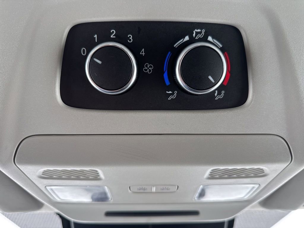 Used 2021 Ford Transit 350 XLT image 26