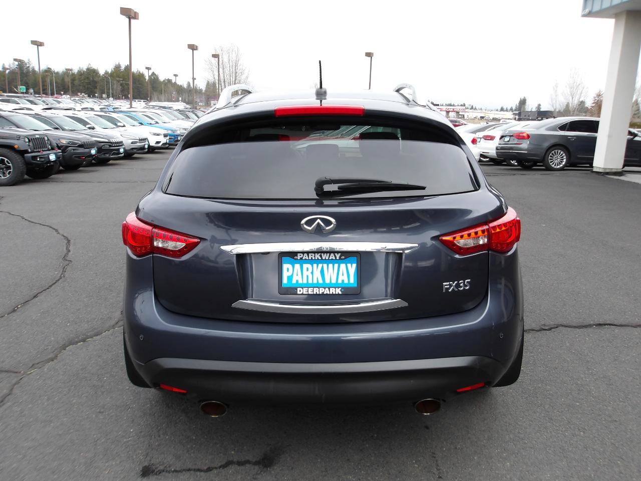 Used 2009 INFINITI FX35 AWD w/ Technology Pkg image 4