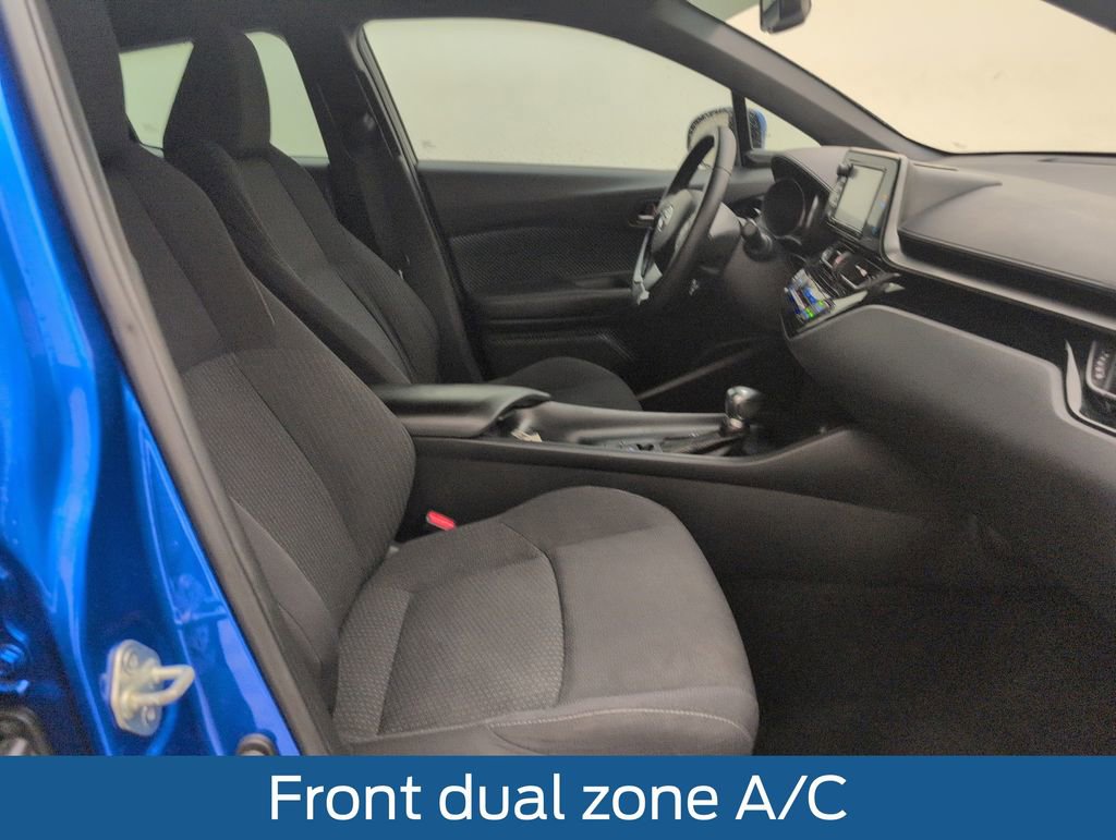 Used 2018 Toyota C-HR XLE FWD image 15