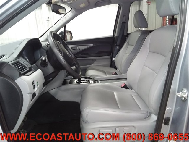 Used 2017 Honda Pilot EX-L image 8