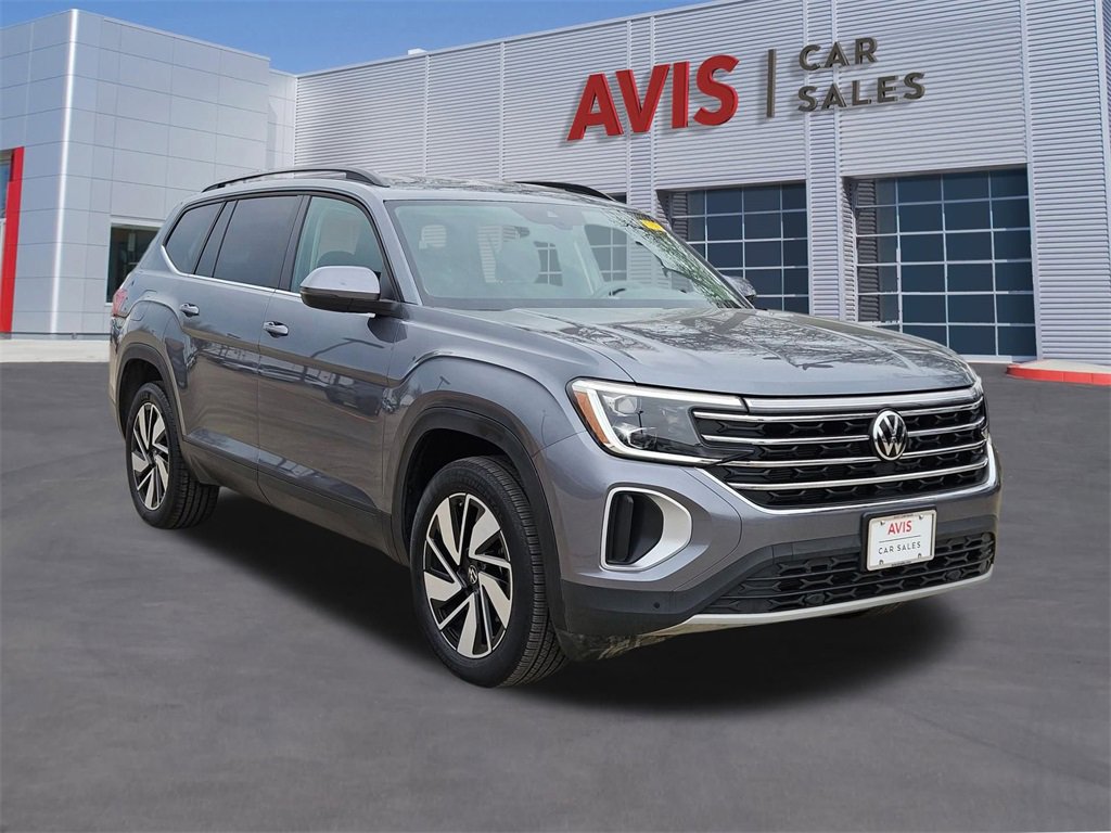 Used 2025 Volkswagen Atlas SE image 9