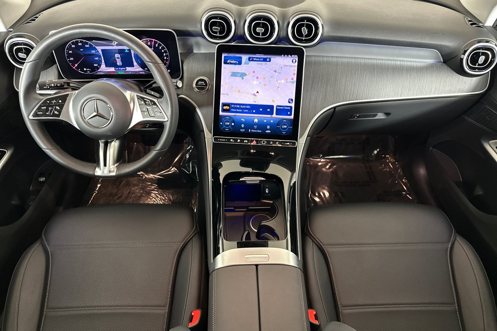 Used 2026 Mercedes-Benz GLC 350e 4MATIC image 12