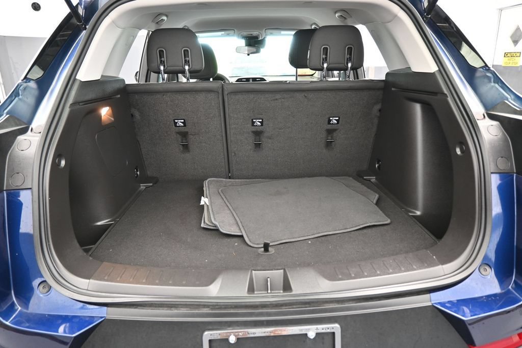 Used 2023 Chevrolet TrailBlazer LT FWD image 34