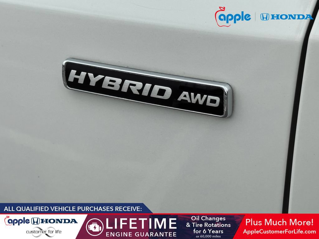 Used 2023 Ford Escape Platinum w/ Premium Technology Package AWD/4WD image 23