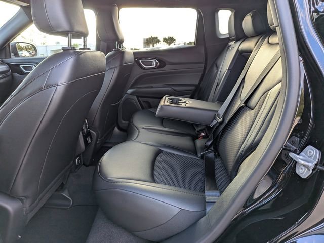New 2026 Jeep Compass Latitude AWD/4WD image 13