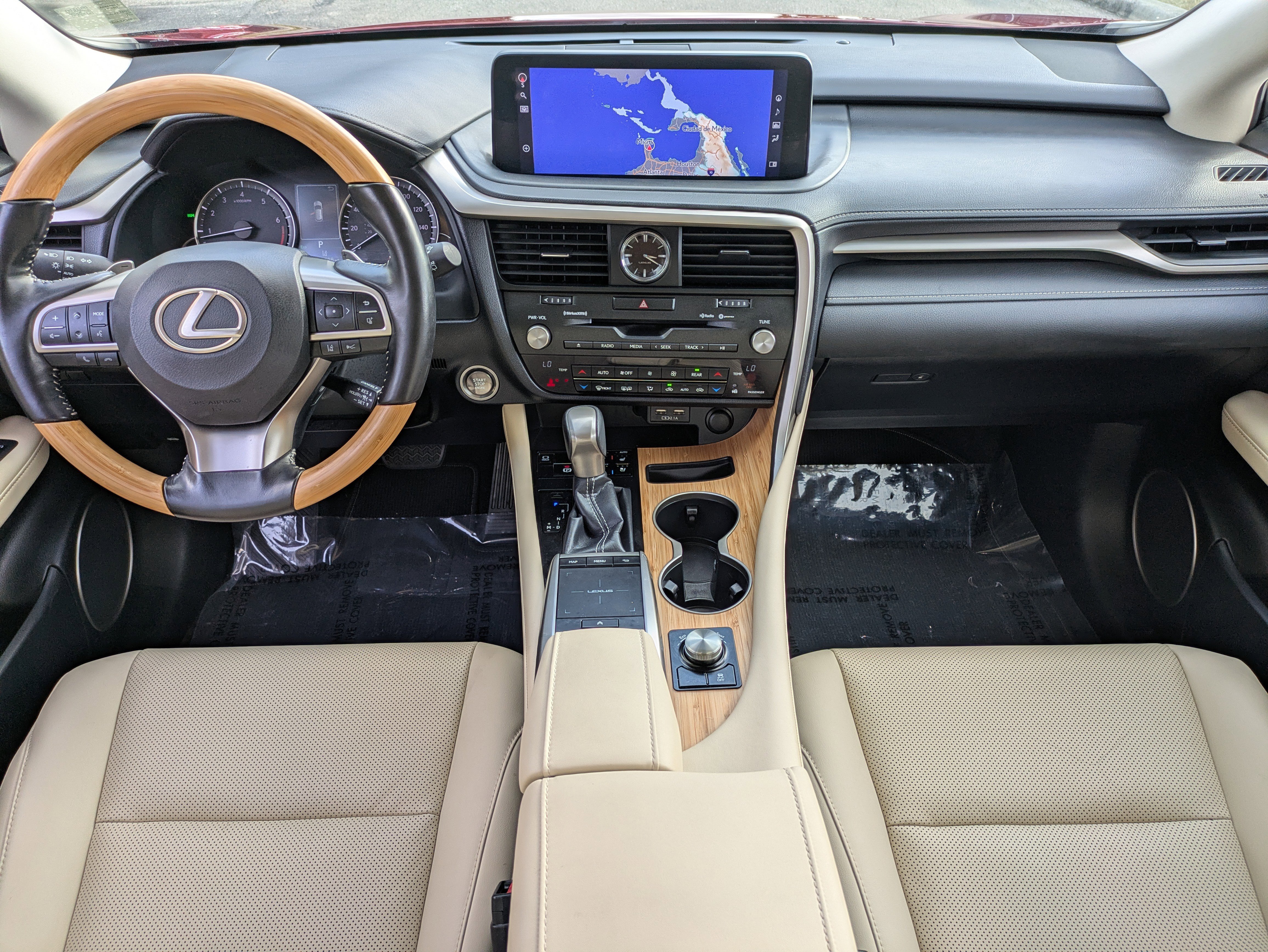 Used 2021 Lexus RX 350L RX 350L w/ Premium Package image 17