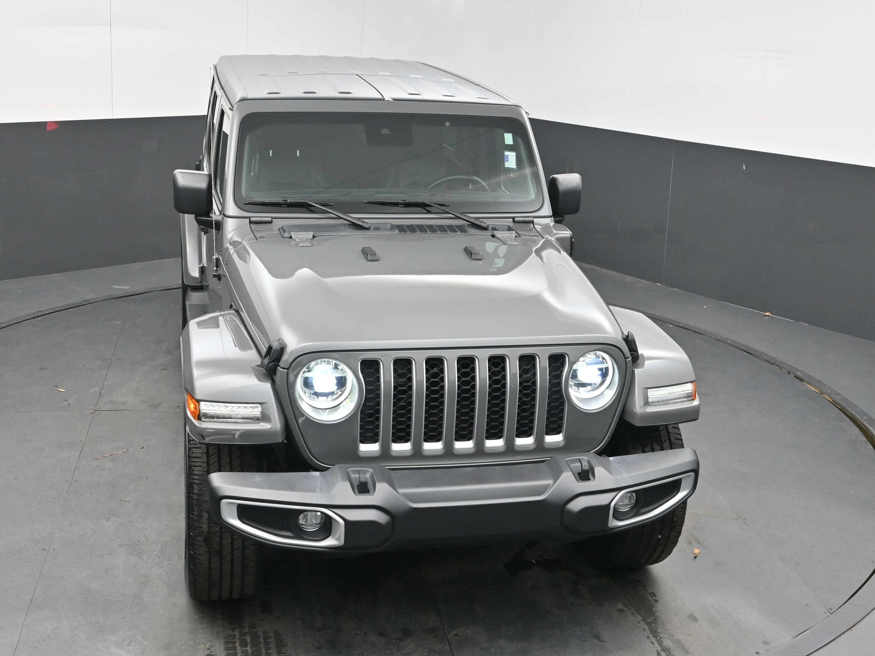 Used 2021 Jeep Wrangler Unlimited Sahara w/ Cold Weather Group image 30