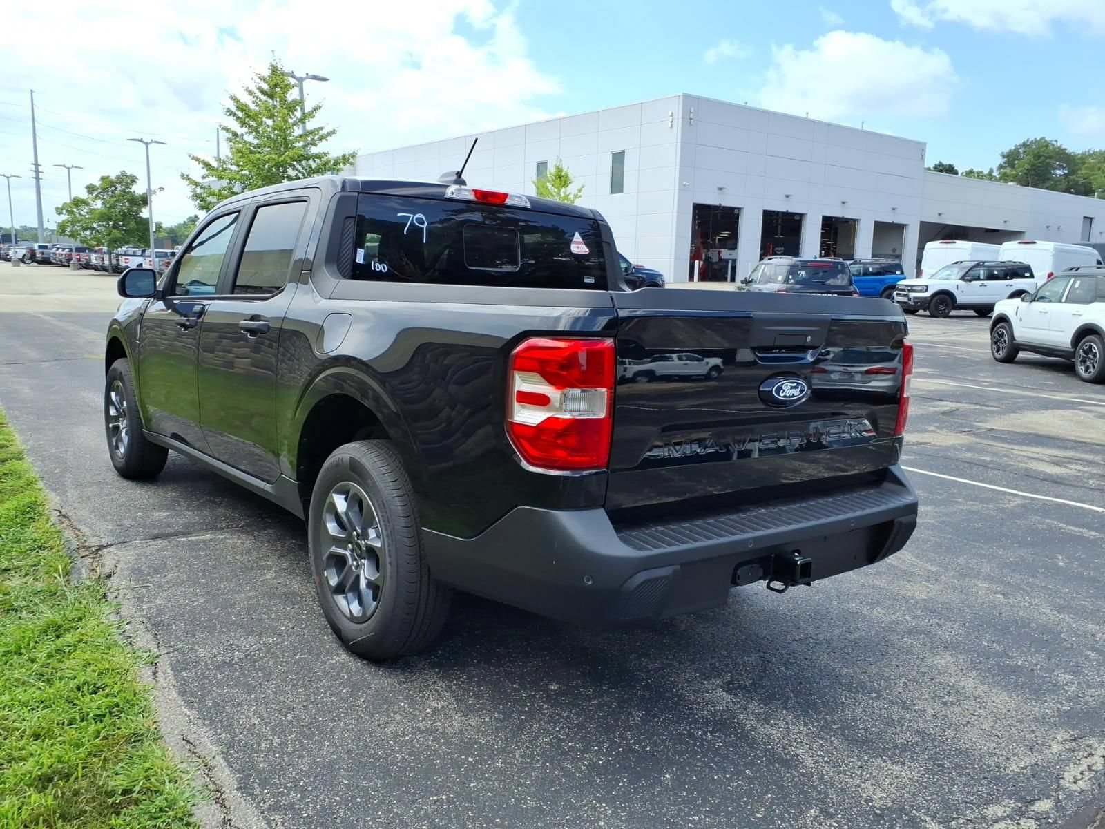 New 2026 Ford Maverick XLT w/ Equipment Group 301A AWD/4WD image 8