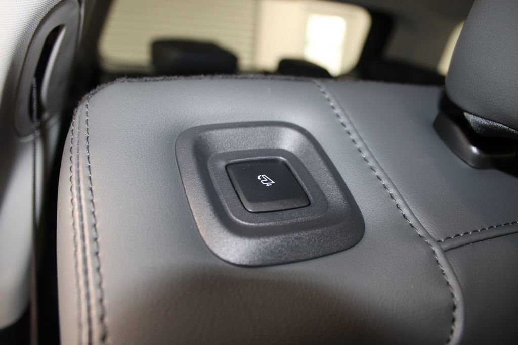 New 2026 Ford Expedition Active image 35