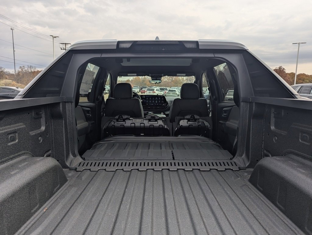 New 2026 Chevrolet Silverado EV Trail Boss image 23