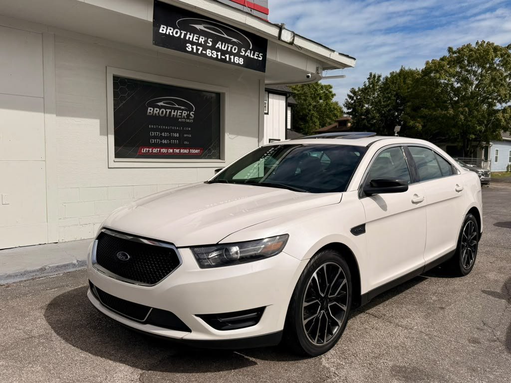 Used 2019 Ford Taurus SHO AWD/4WD image 6