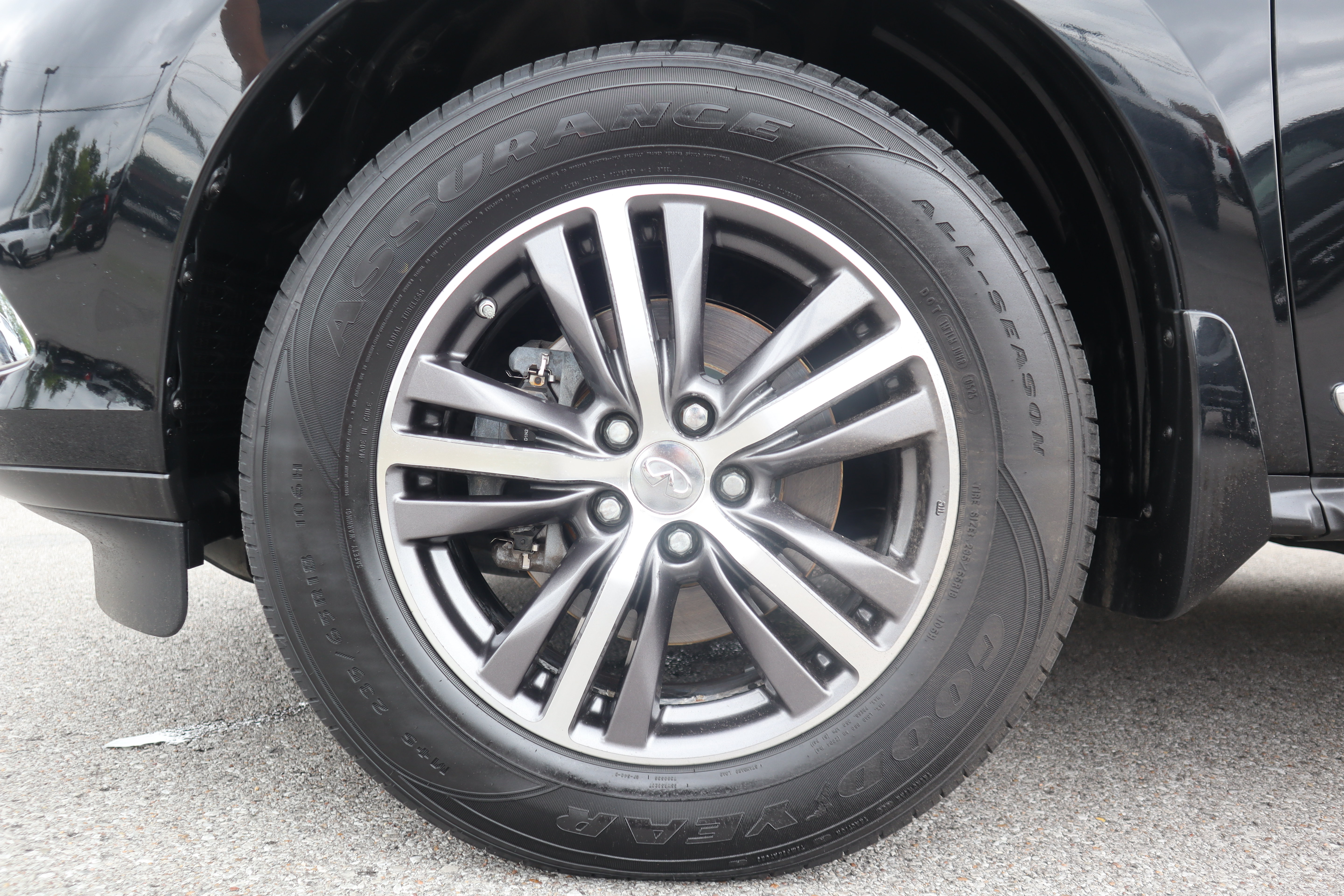 Used 2017 INFINITI QX60 Luxe w/ Premium Plus Package AWD/4WD image 11