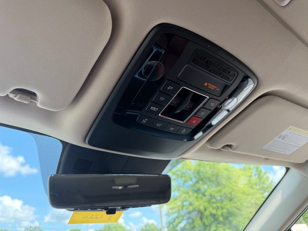 New 2026 Kia Carnival SX Prestige FWD image 23