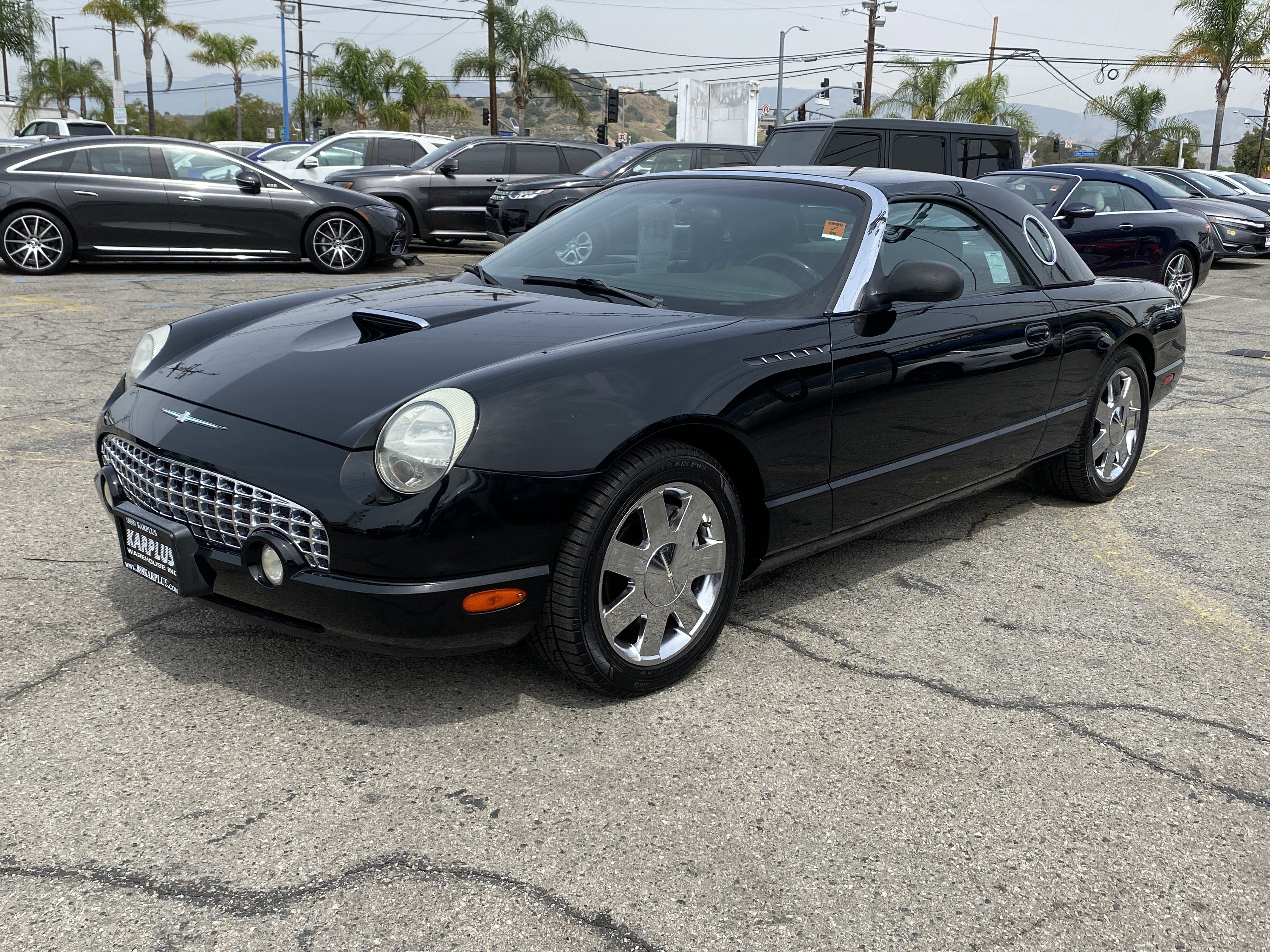 Used 2002 Ford Thunderbird image 2