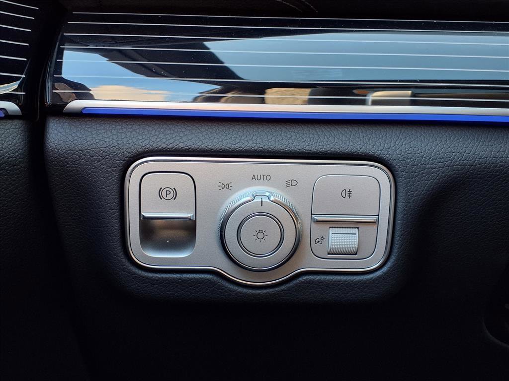 New 2026 Mercedes-Benz GLS 580 4MATIC image 24