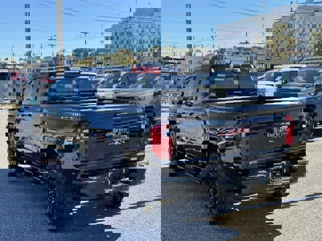 New 2026 GMC Canyon Elevation w/ Convenience Package image 3