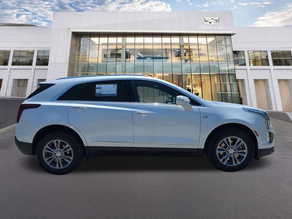 Used 2022 Cadillac XT5 Premium Luxury AWD/4WD image 4