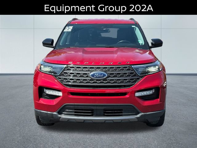 Used 2022 Ford Explorer XLT w/ Equipment Group 202A AWD/4WD image 5