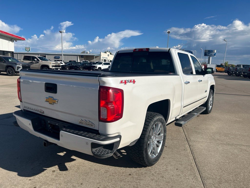 Used 2016 Chevrolet Silverado 1500 High Country w/ High Country Premium Package AWD/4WD image 5
