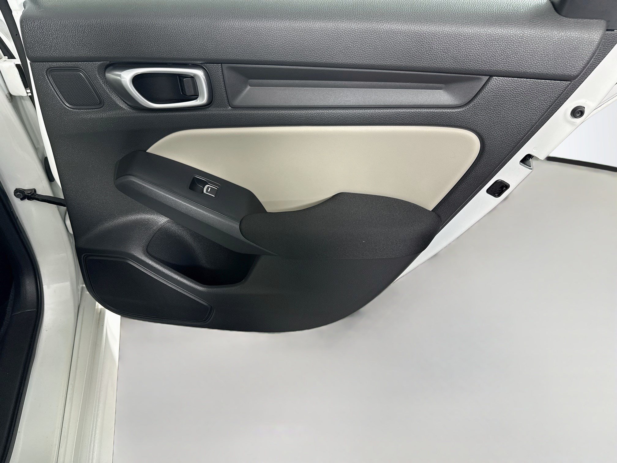 Used 2023 Honda Civic LX image 28