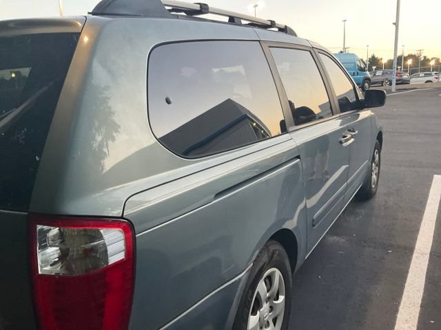 Used 2008 Kia Sedona LX FWD image 4