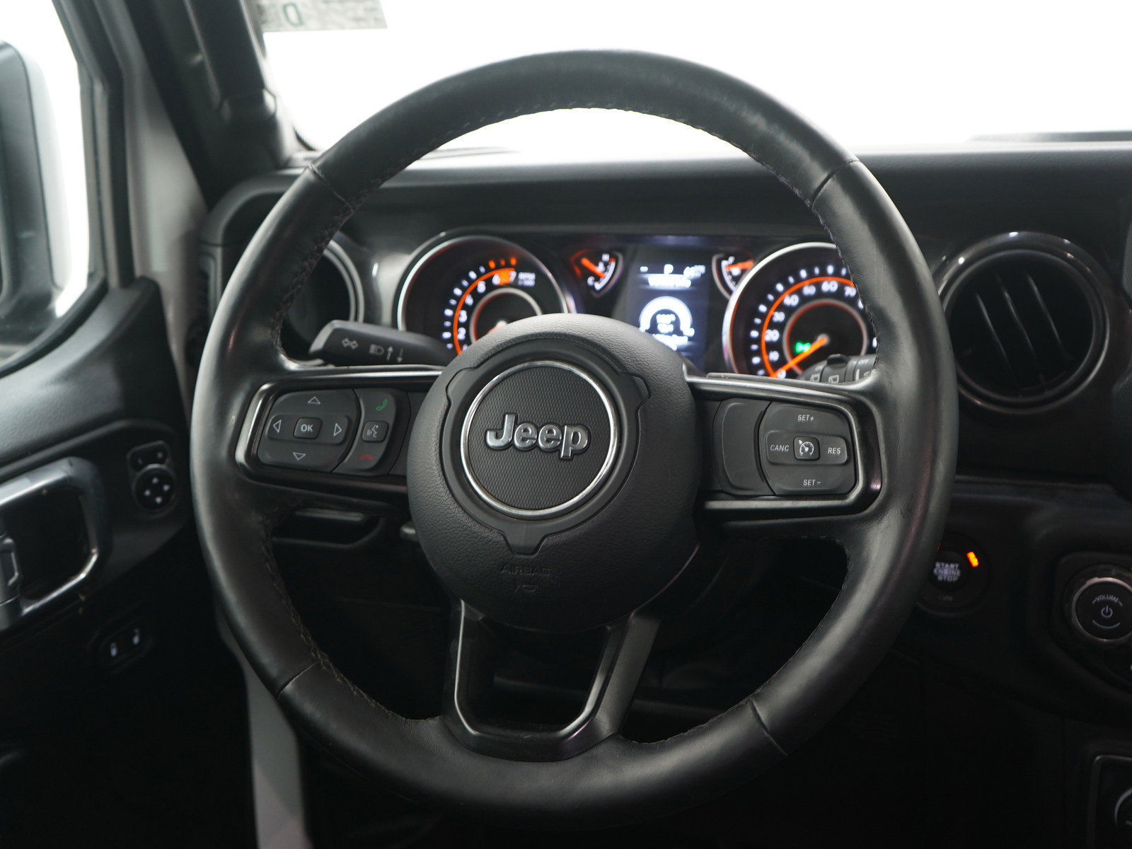 Used 2023 Jeep Wrangler Sport image 16