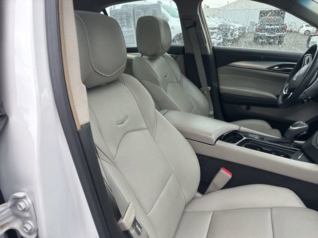 Used 2017 Cadillac CTS Luxury RWD image 10