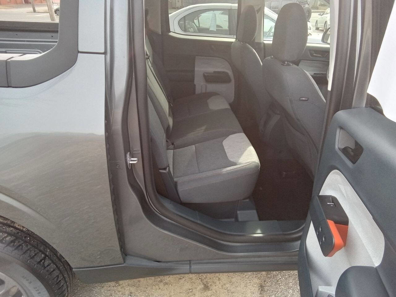 Used 2022 Ford Maverick XLT image 5