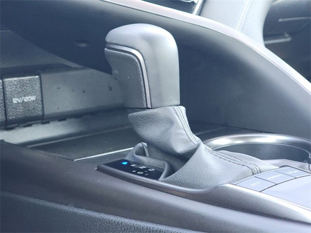 Used 2024 Toyota Camry SE image 26