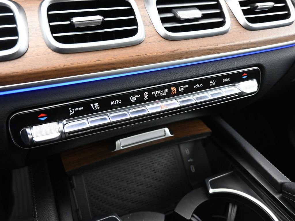 Used 2025 Mercedes-Benz GLE 350 4MATIC image 15