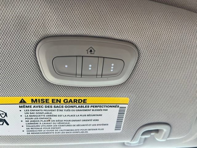 Used 2021 Chrysler Pacifica Limited AWD/4WD image 24