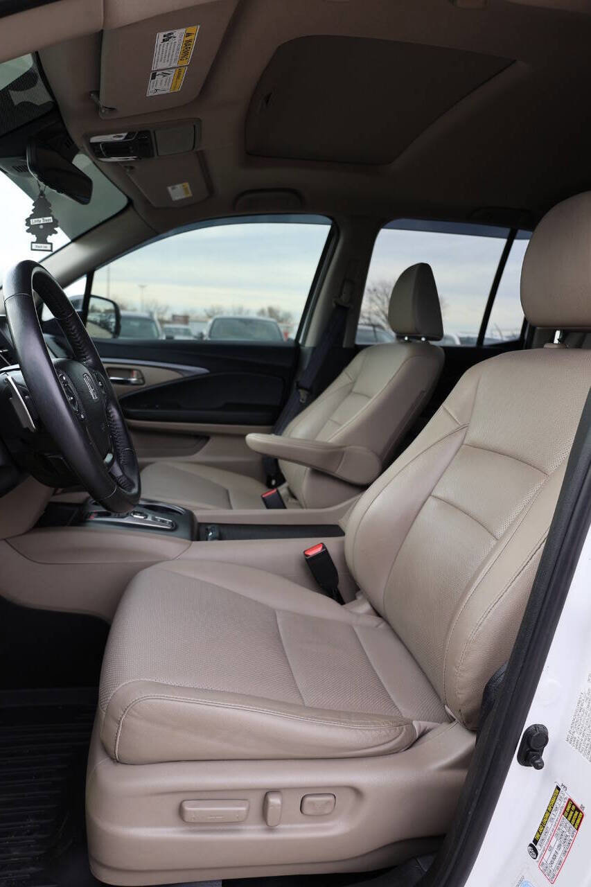 Used 2022 Honda Ridgeline RTL-E image 13