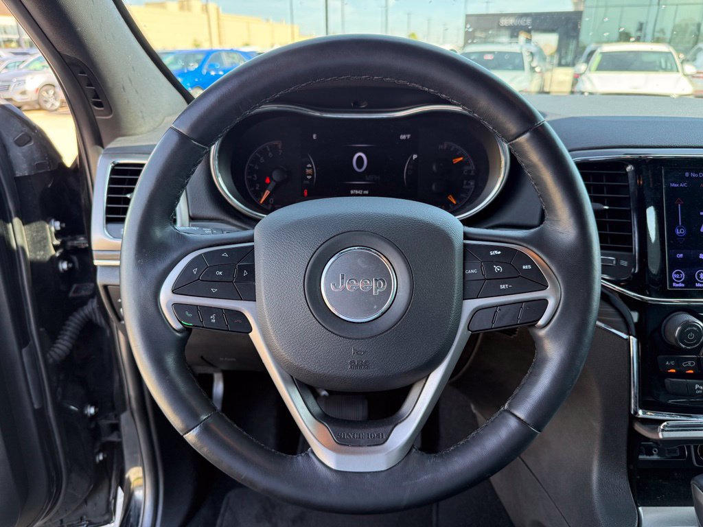 Used 2019 Jeep Grand Cherokee Limited AWD/4WD image 15