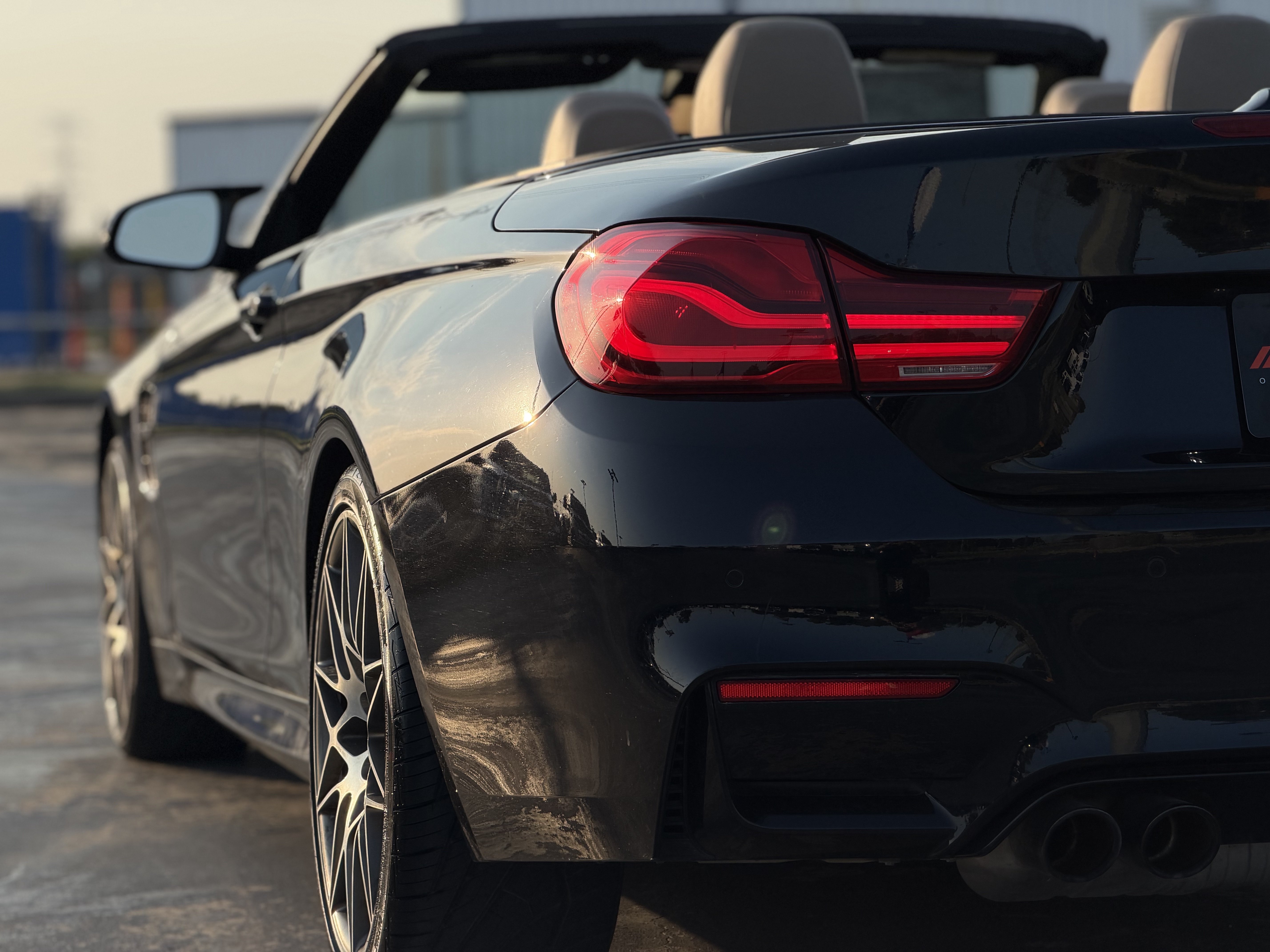 Used 2018 BMW M4 Convertible w/ Competition Package RWD image 31